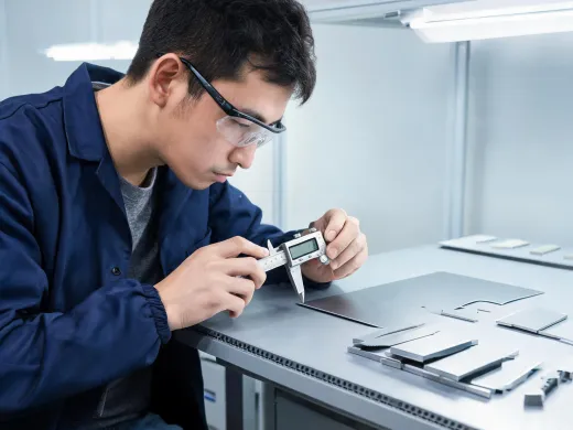 Quality inspection of laser cut edges with calipers
